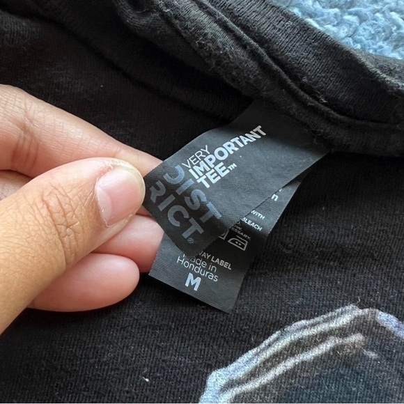 🏎️𝗖𝗔𝗟𝗔𝗕𝗔𝗦𝗔𝗦 𝗖𝗟𝗔𝗦𝗦𝗜𝗖𝗦 𝗙𝗥𝗔𝗡𝗞 𝗢𝗖𝗘𝗔𝗡 𝗕𝗟𝗢𝗡𝗗𝗘 𝗧-𝗦𝗛𝗜𝗥𝗧🏎️ - Picture 4 of 5